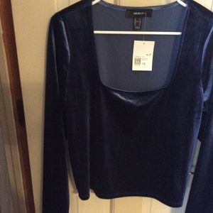 Forever 21 size 1X velvet dark blue shirt